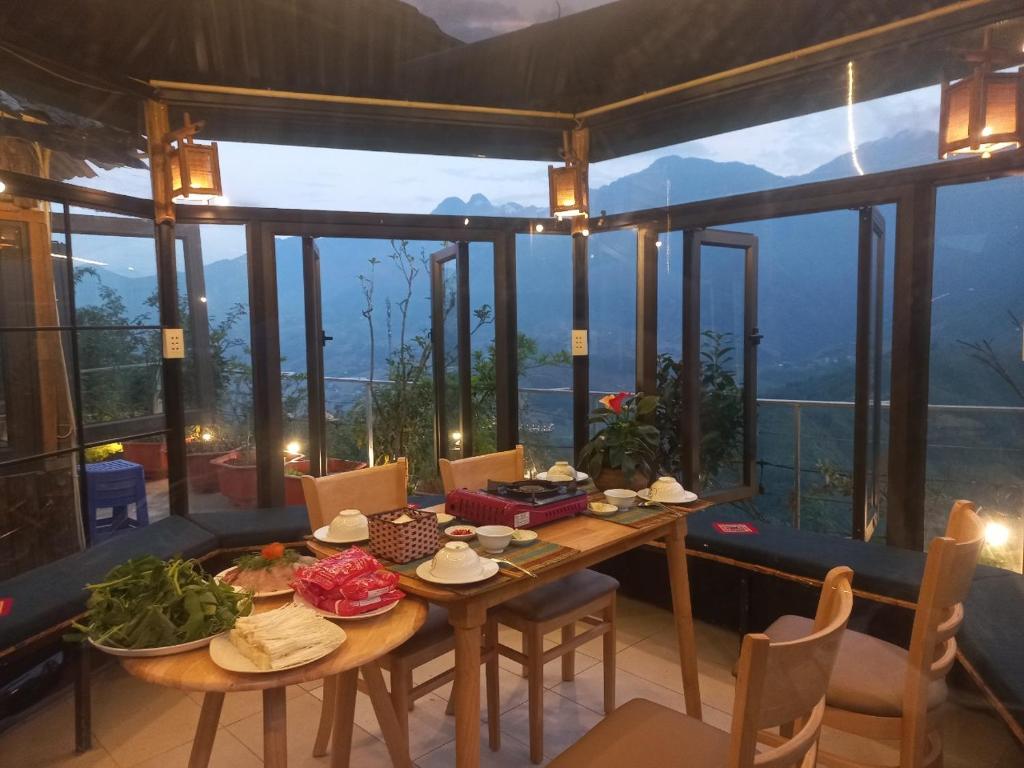 VALLEY VIEW COFFEE & STAY