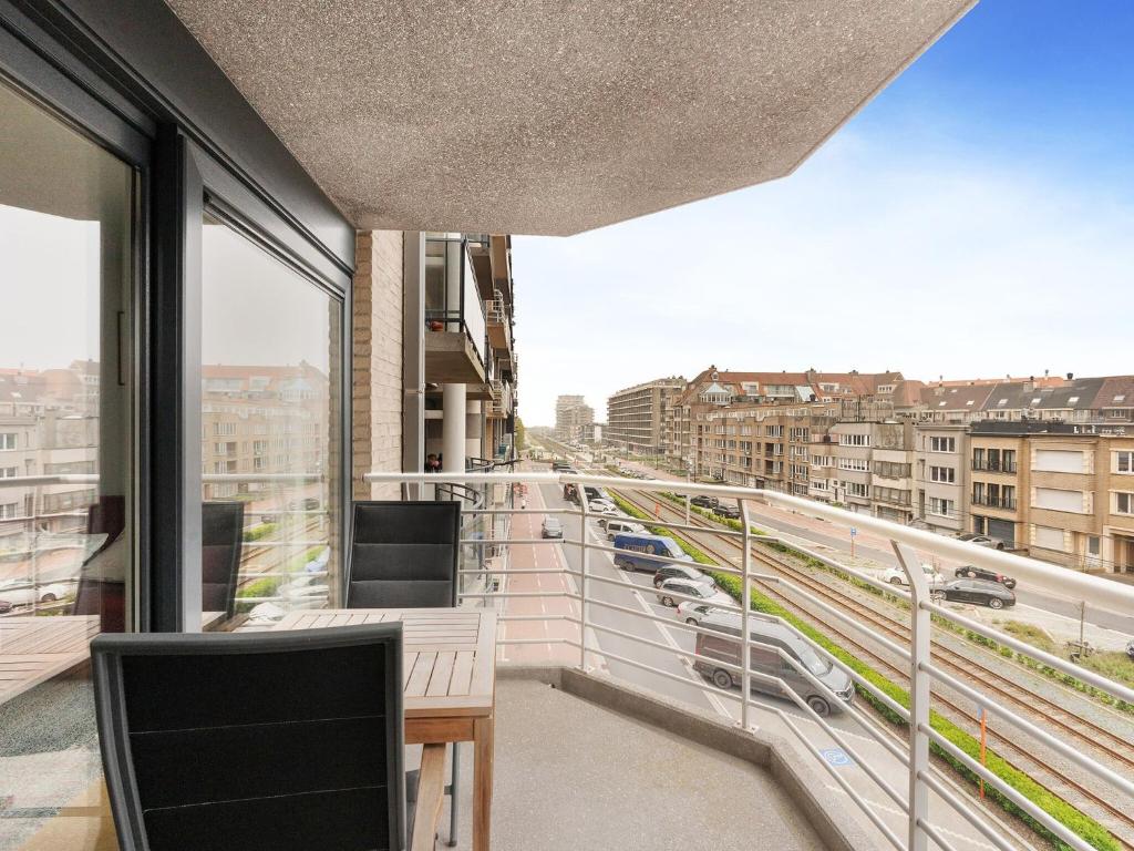 Apartment located on the 3th floor photo 2