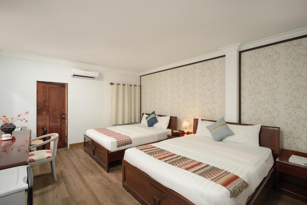 Daystars Saigon Hotel