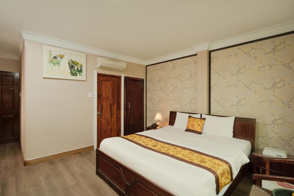 Daystars Saigon Hotel