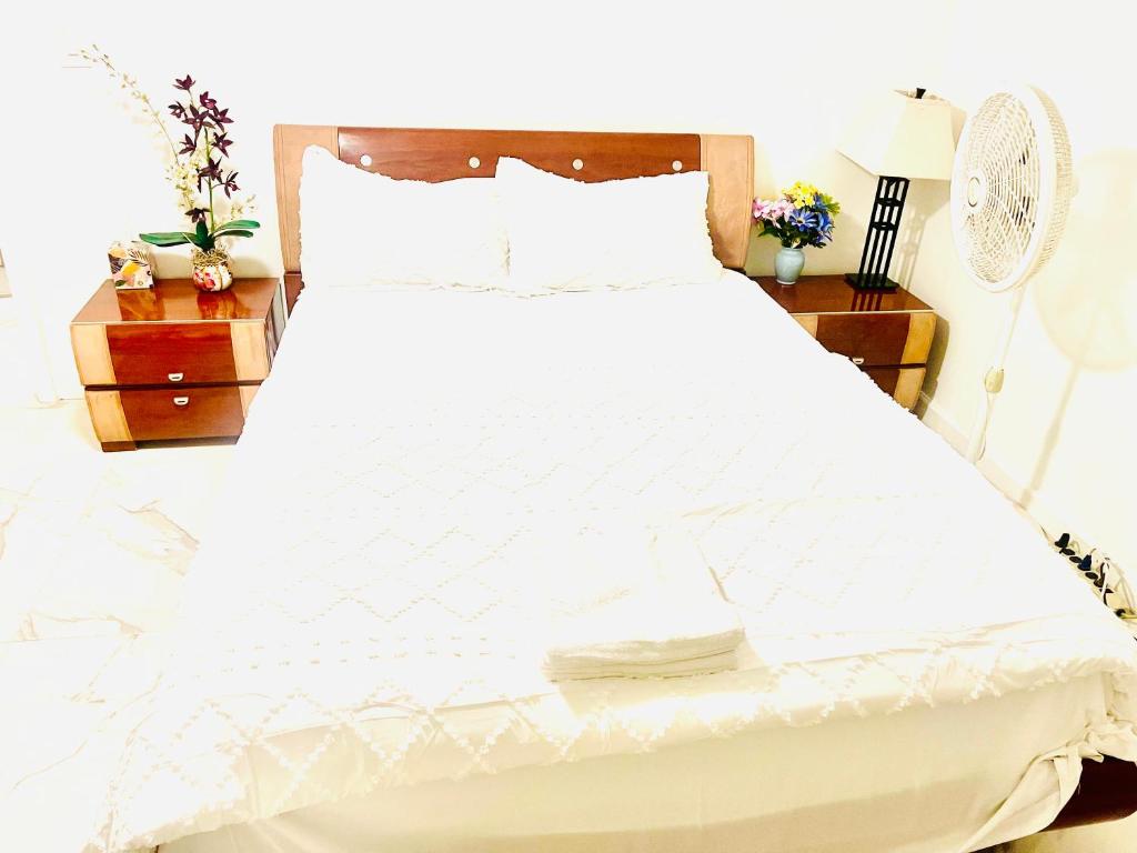 Visit & Relax image