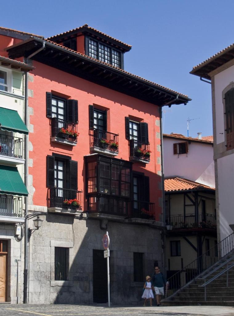 Hotel Palacio Oxangoiti photo 1