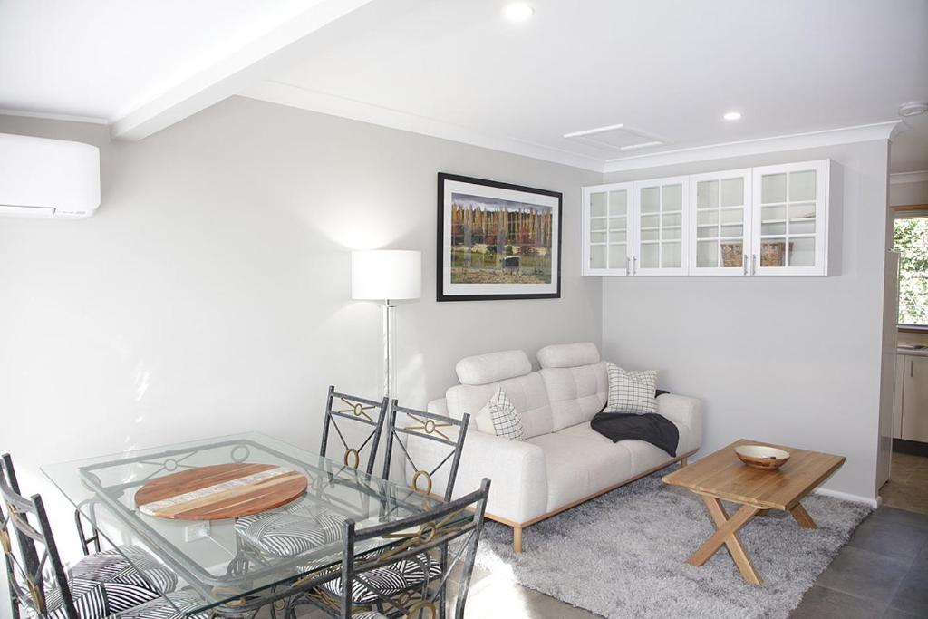 Armidale Cottage on Taylor Unit 2