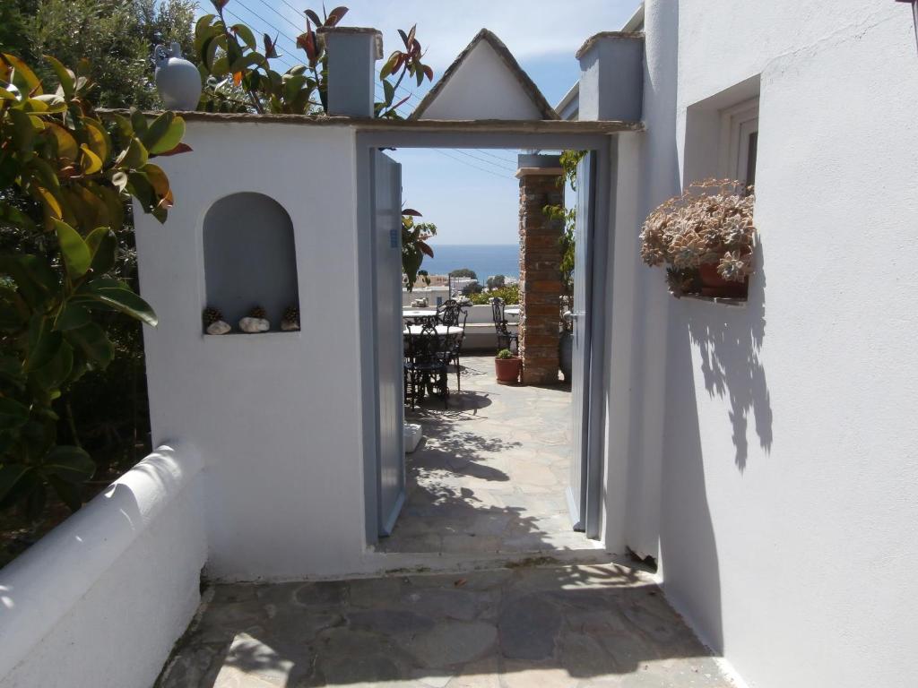 Galini Bungalows photo 3