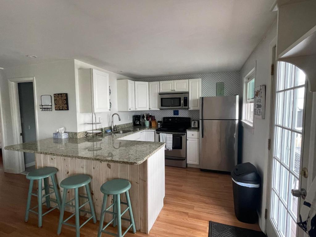Beautifully Renovated Condo with Distant Water Views image