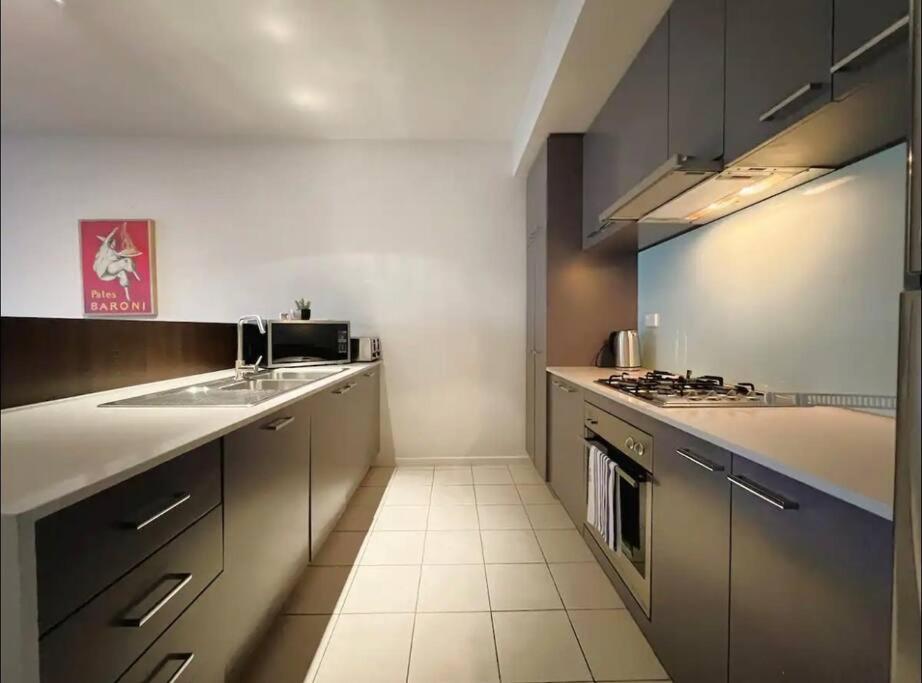GW24-1 BATH 2 BR at The Glen with FREE Parking and Balcony photo 4