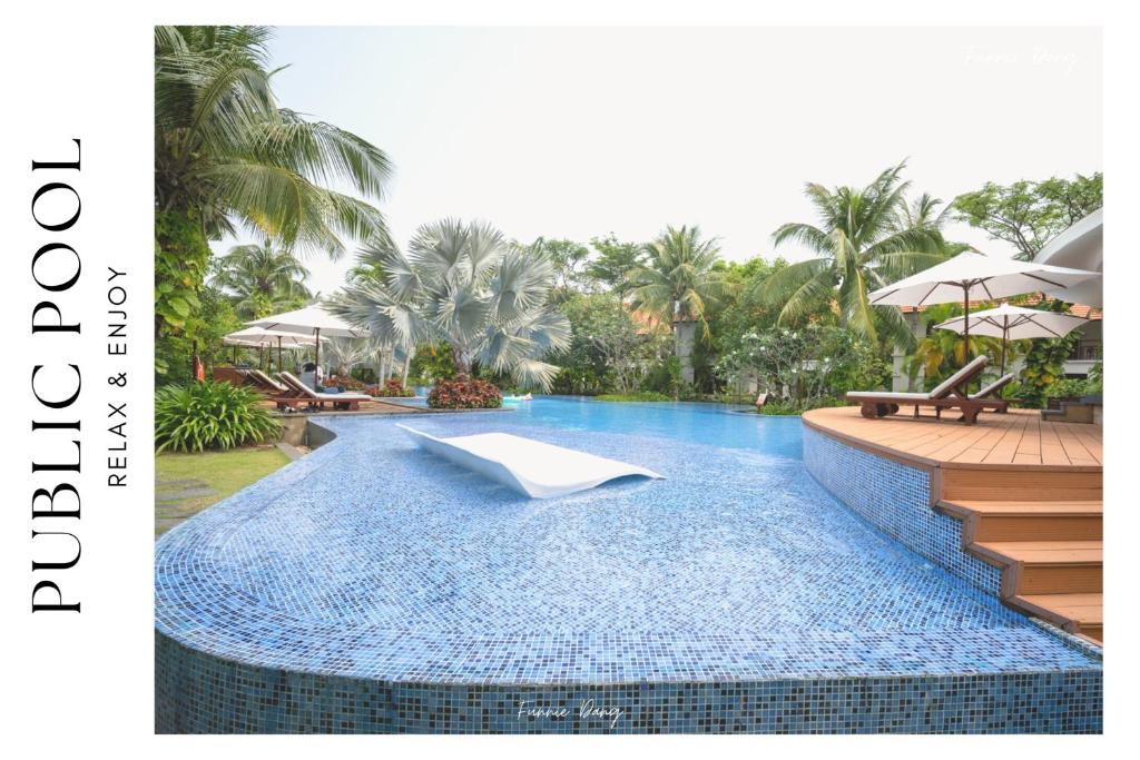 Spectacular villa nearly beach