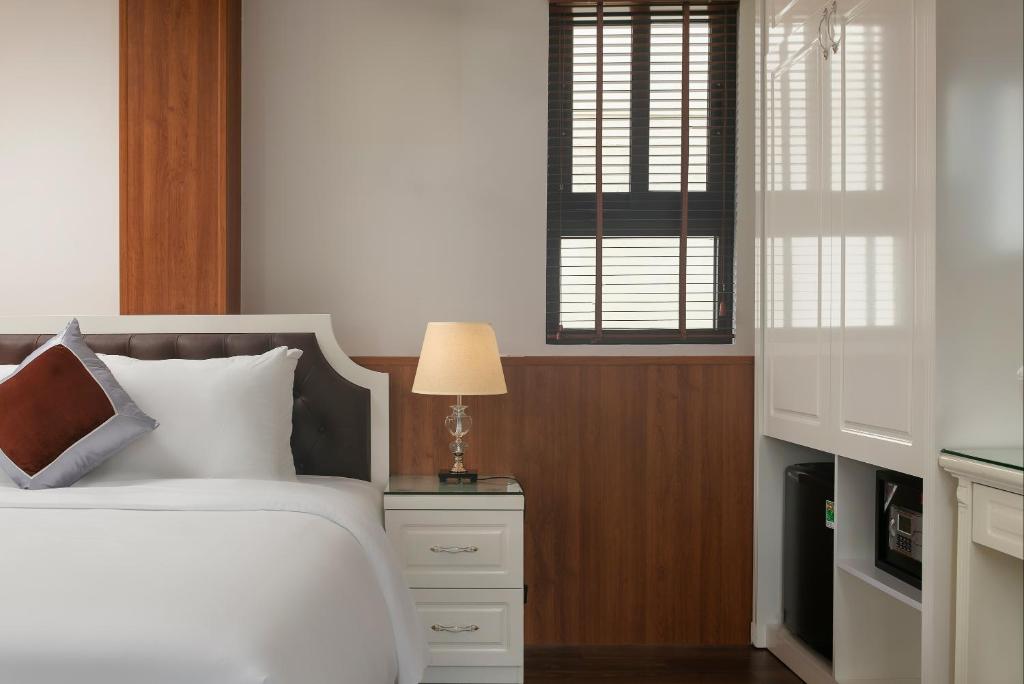 TrangTrang Luxury Hotel