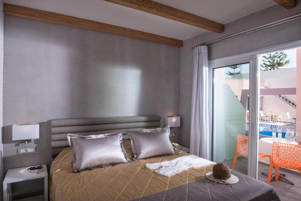 Сьюит (Классический полулюкс с балконом), Omiros Boutique Hotel (Adults Only)
