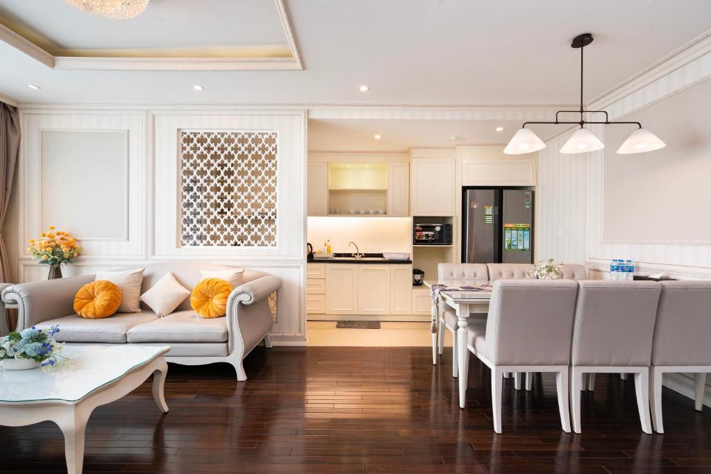 Léman Luxury Apartments 2BR District 3