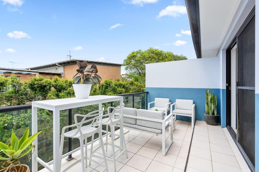 Chic Brookvale Unit-Big Balcony! photo 2