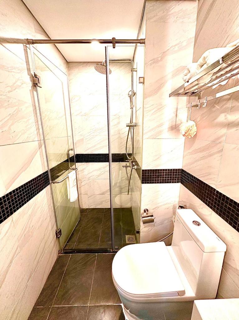 Luxury Home view West Lake