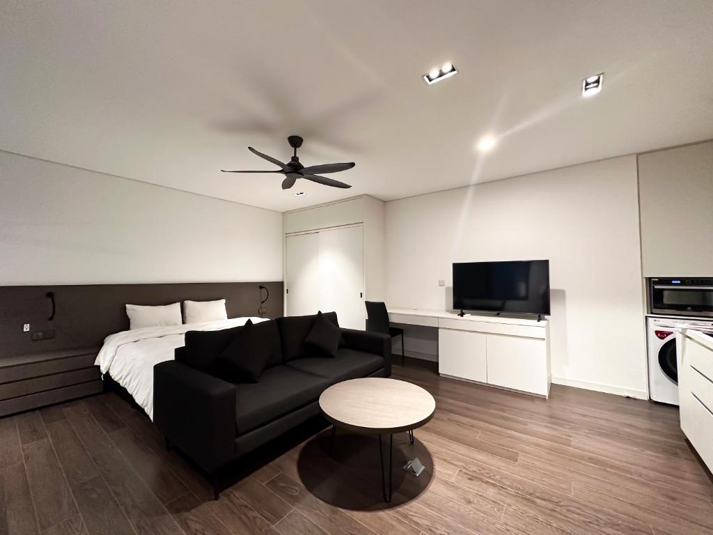 Nikomix Hanoi Louis Apartment