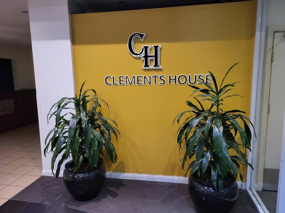 Amazing Studio Apartment Front Flinders Station photo 1