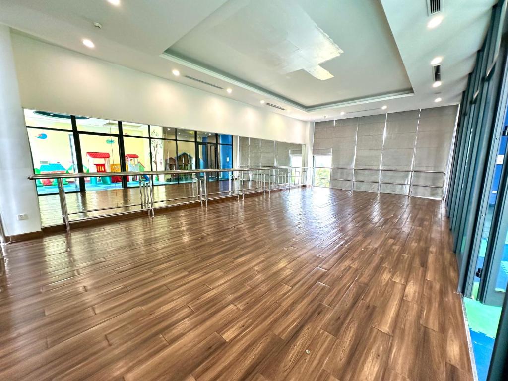 5 Star Stu Near My Dinh Stadium and BigC Thang Long