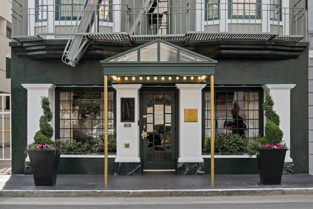 Inn At The Opera image