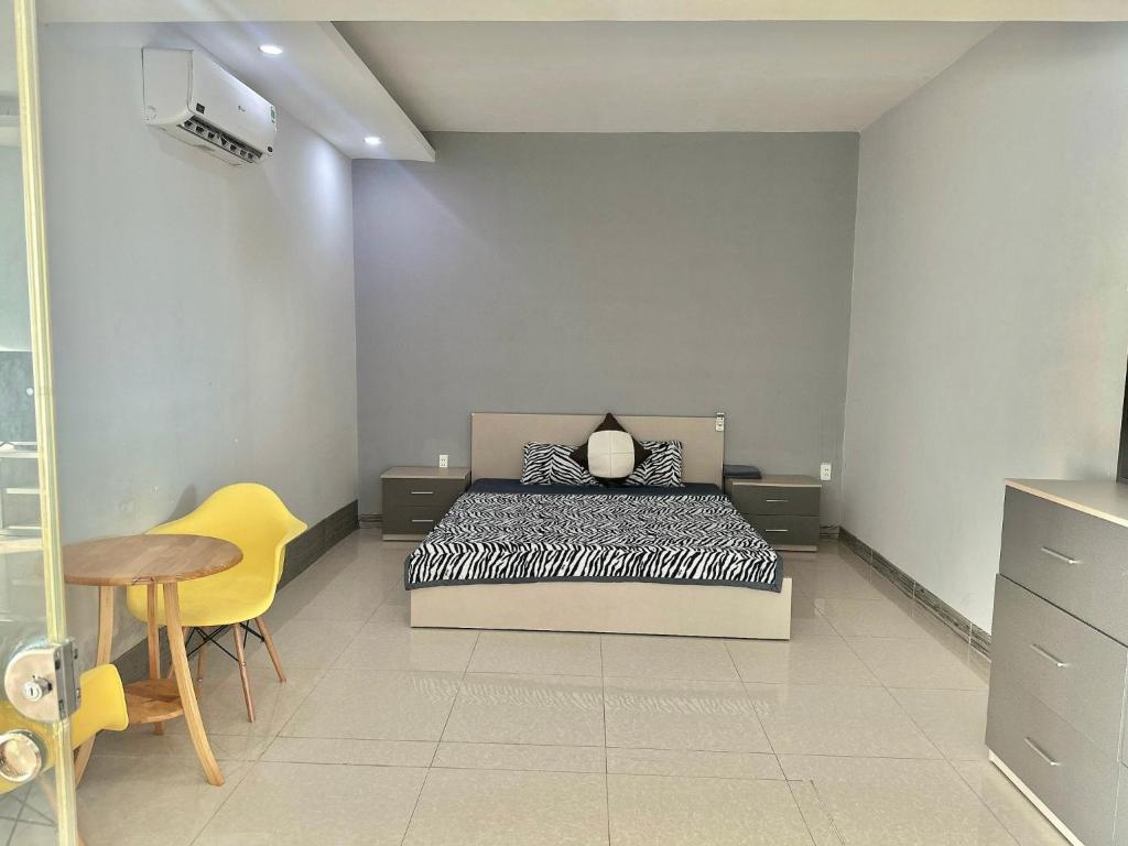 Blue sky Apartment 905