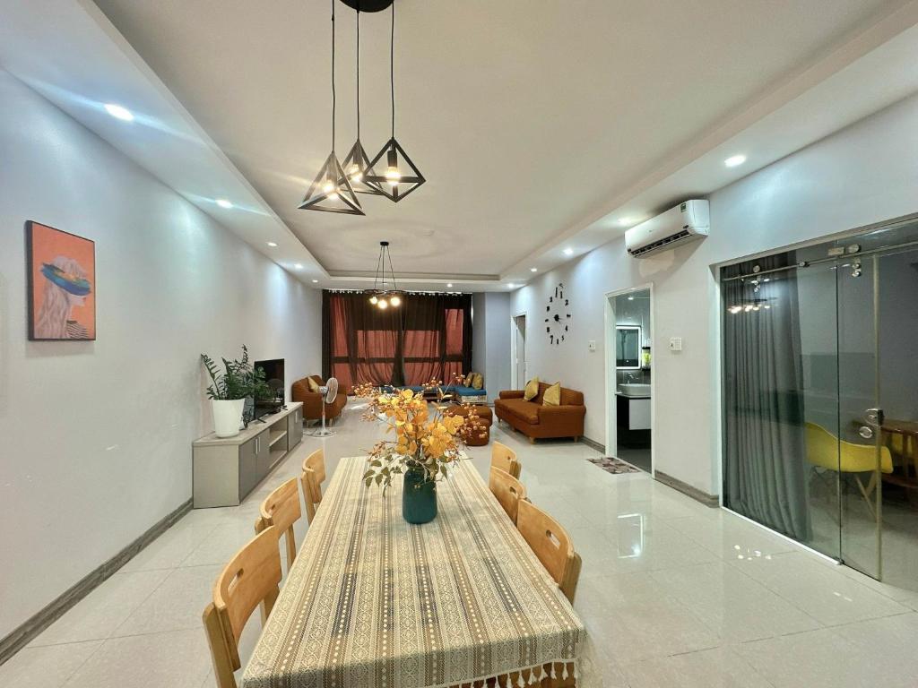 Blue sky Apartment 905