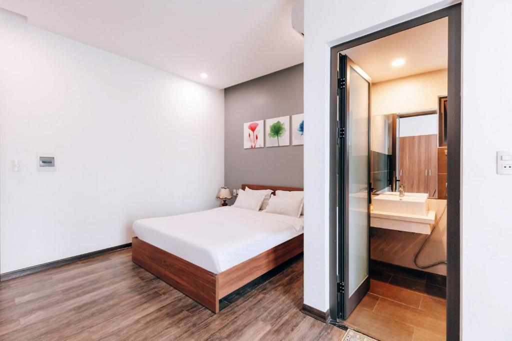 HINATA VILLA LUXURIOUS RETREAT IN DANANG 9 BEDROOMS