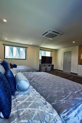 Ola Boutique Hotel - Tap to explore photos
