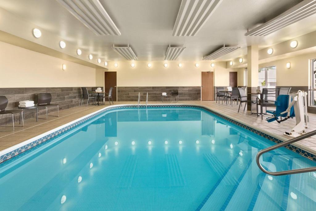 Fairfield Inn by Marriott Erie Millcreek Mall image