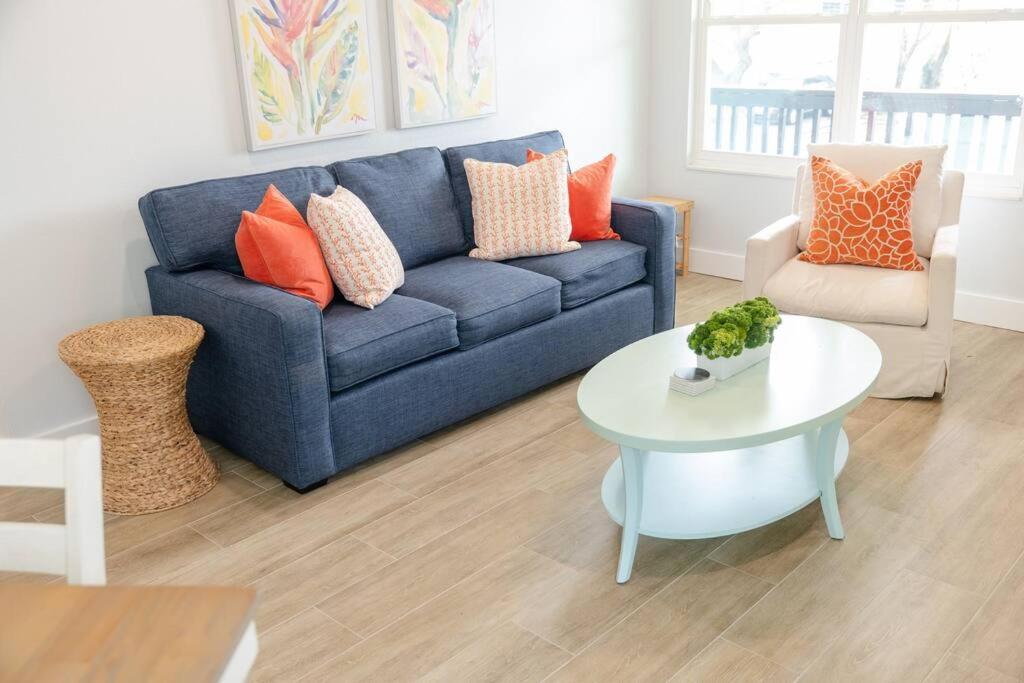 Be A Nomad - Margaret House - 2blks from the Bch image