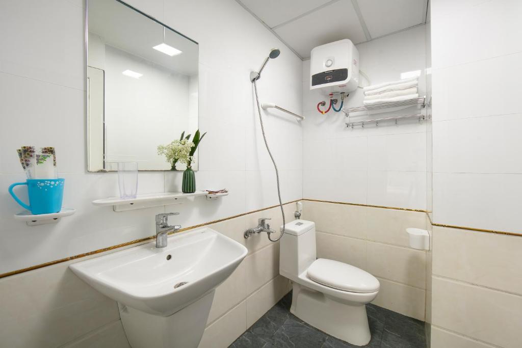 Hai Binh Hotel Cat Ba