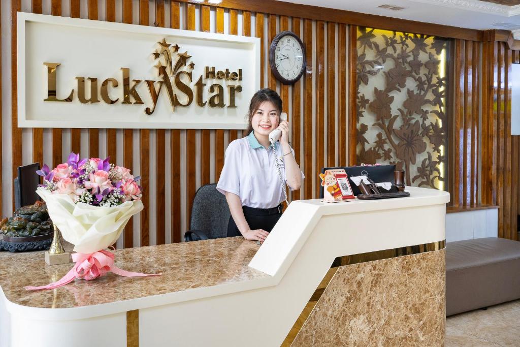 Lucky Star Hotel Q5