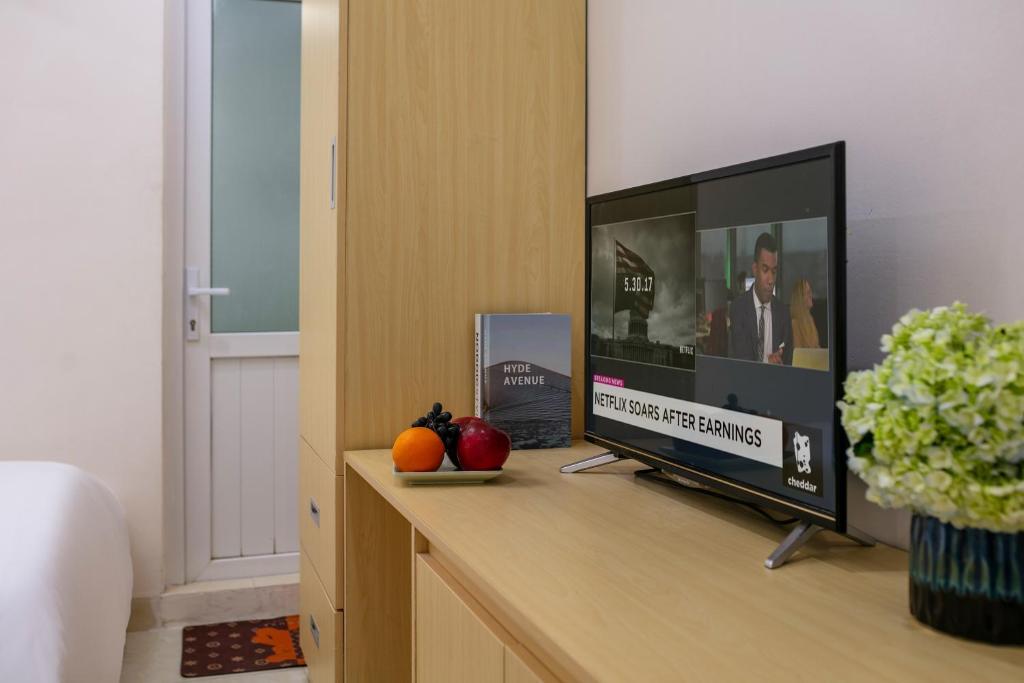 Cat Ba Green Trail Travel