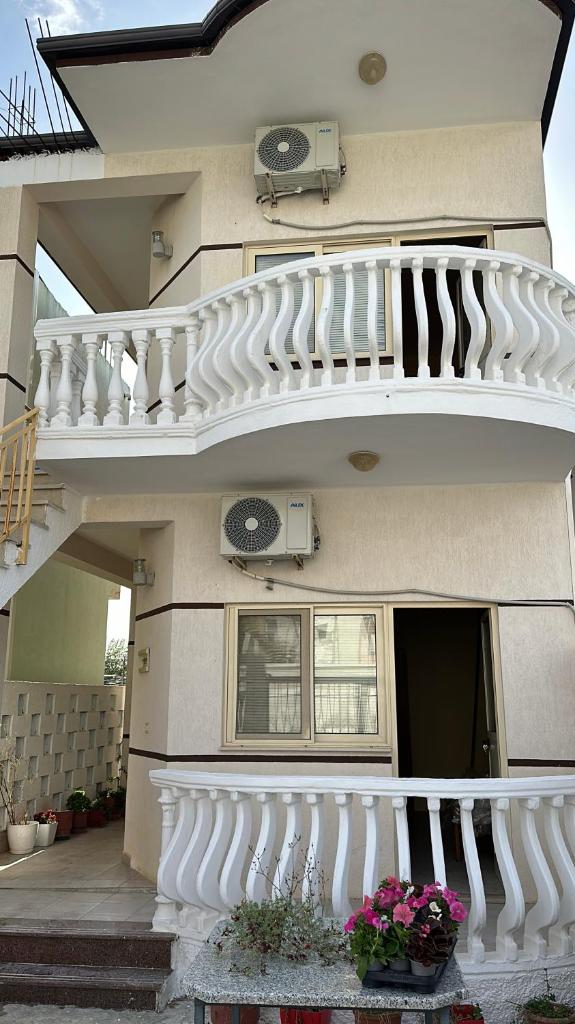 Hotel Ani-T