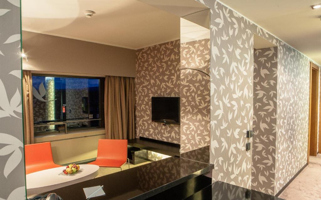 Сьюит (Полулюкс), Hotel Yasmin Košice