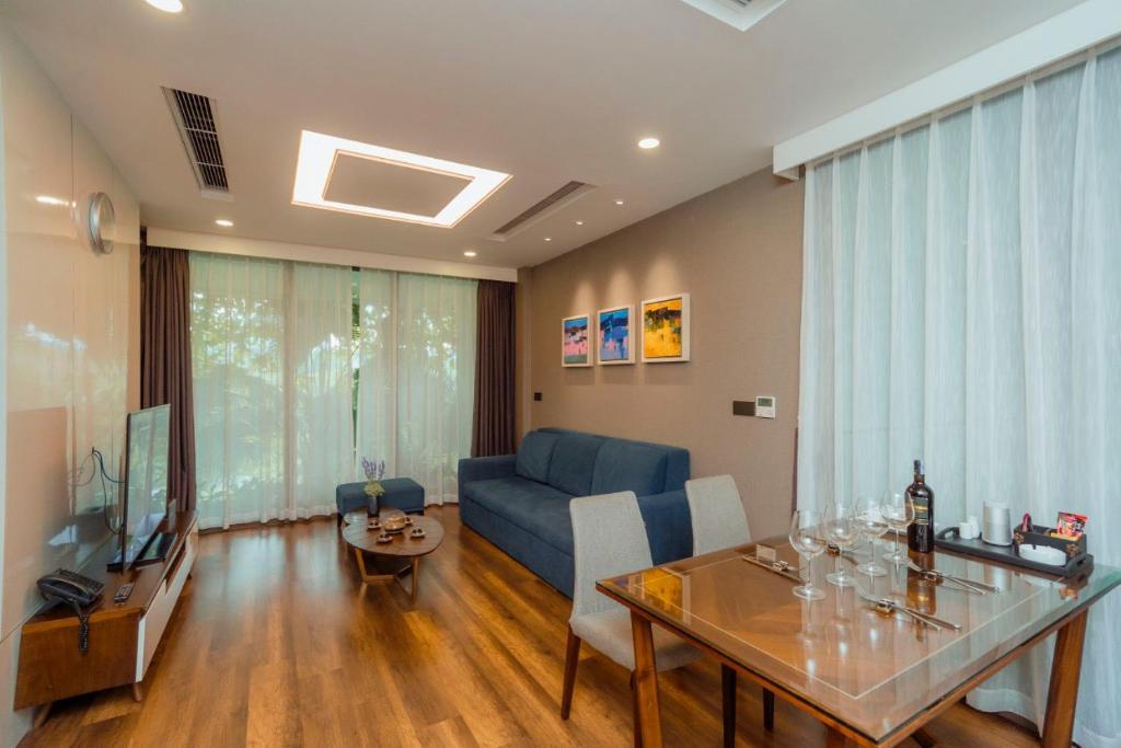 1BR, 1 Sofa bed Luxurious 5-stars Flamingo Resort.