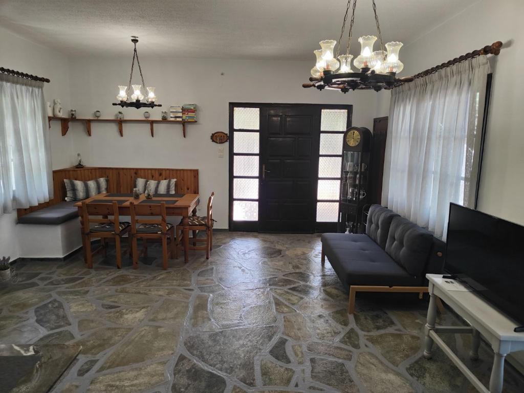 Sylvia s House at Vagia - Tap to explore photos