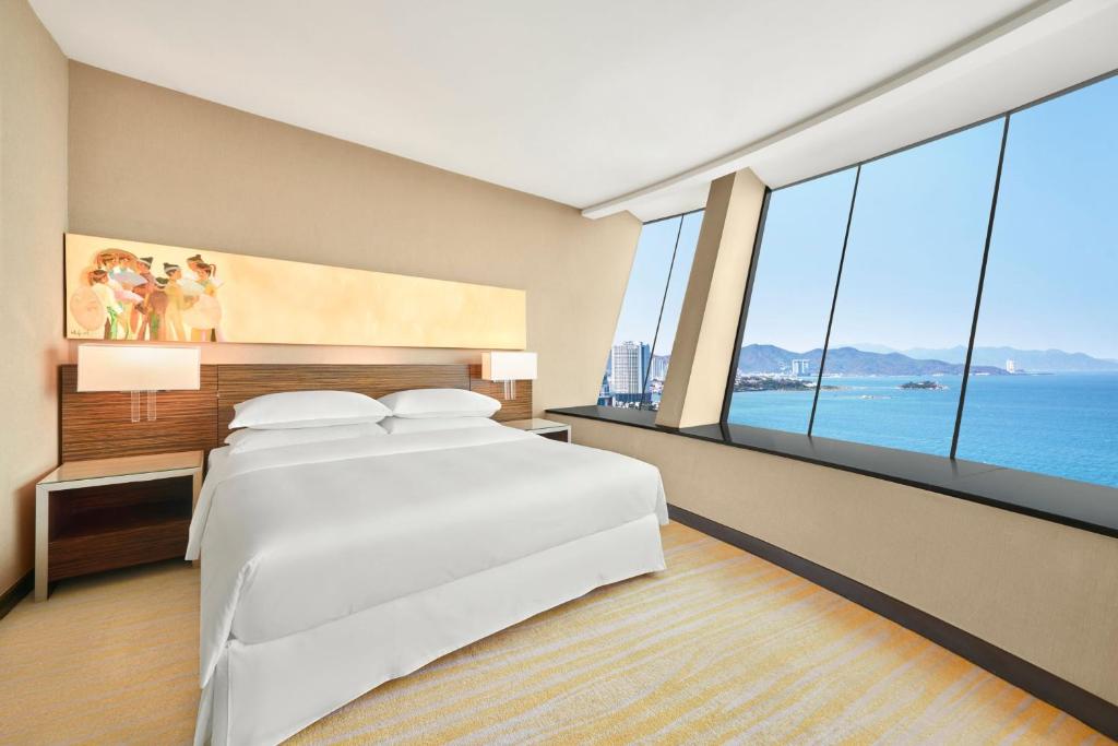 Khách Sạn Sheraton Nha Trang 