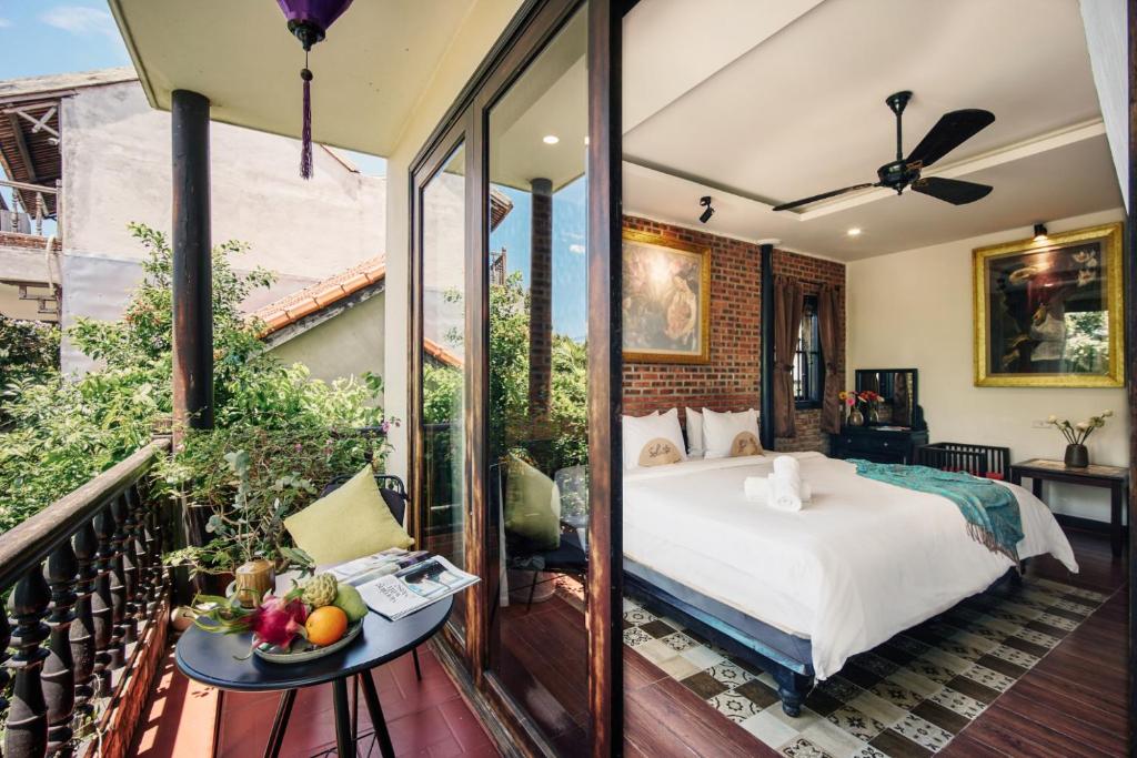 ART MUSEUM VILLAGE VILLA