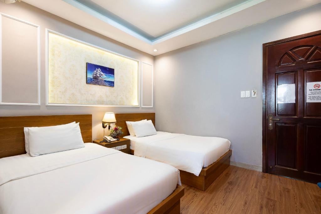 Lucky Star Hotel - Bui Vien Walking Street