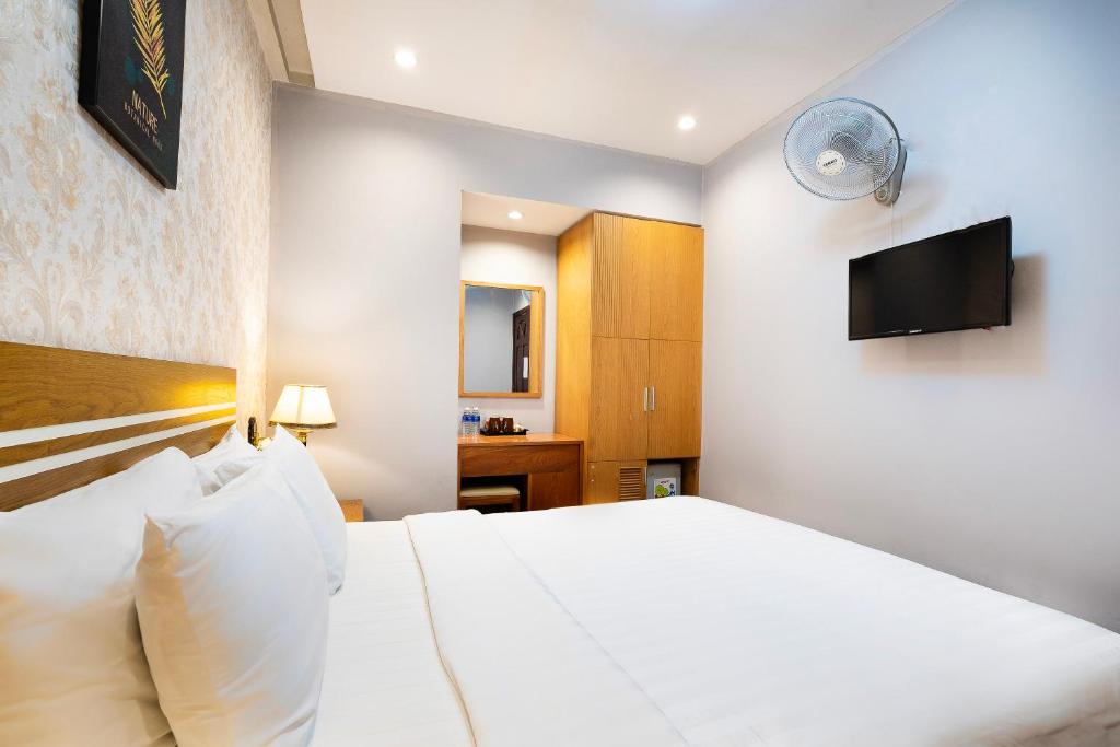 Lucky Star Hotel - Bui Vien Walking Street