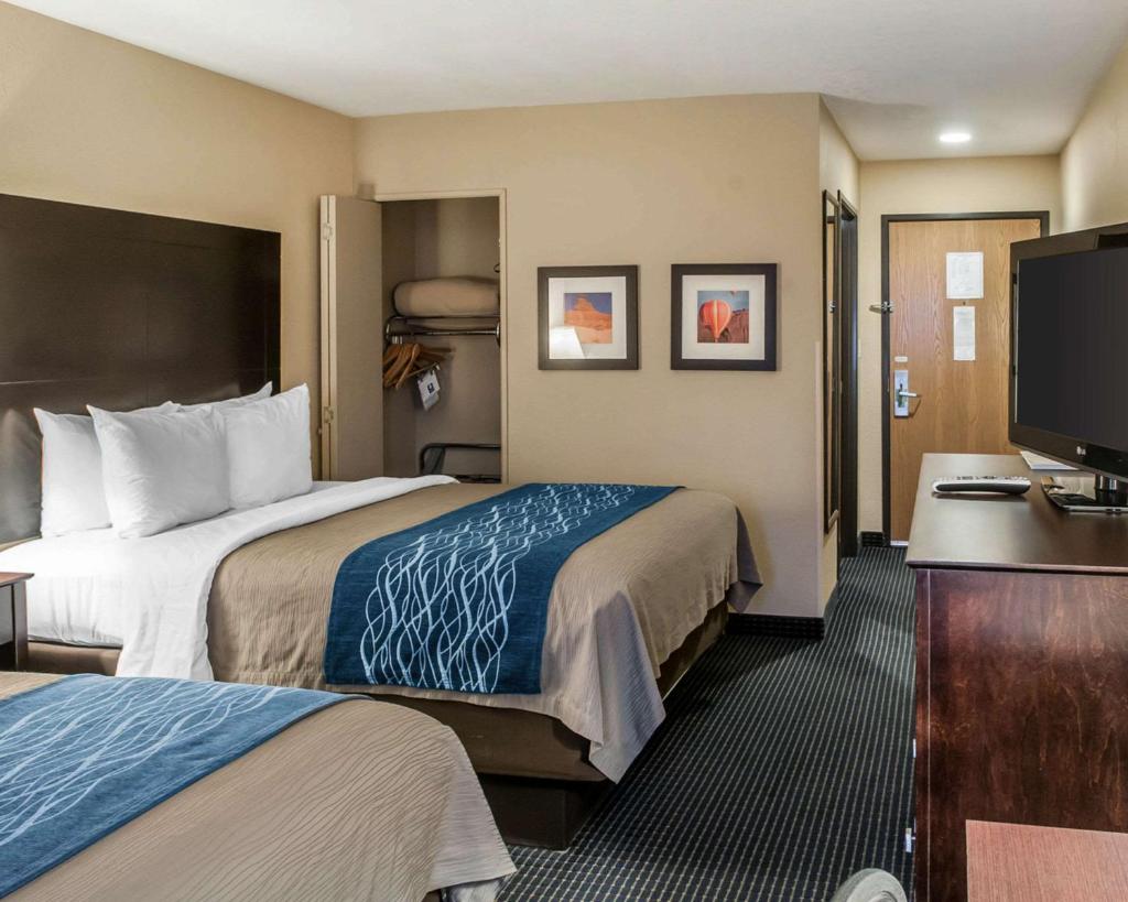 Comfort Inn Gallup I-40 Exit 20 image