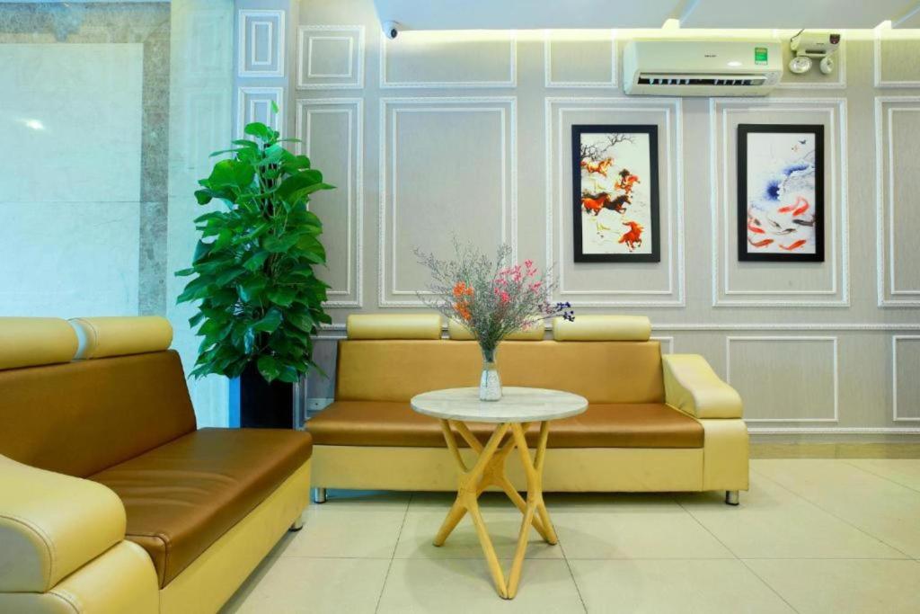 Lucky Star Hotel - Bui Vien Walking Street