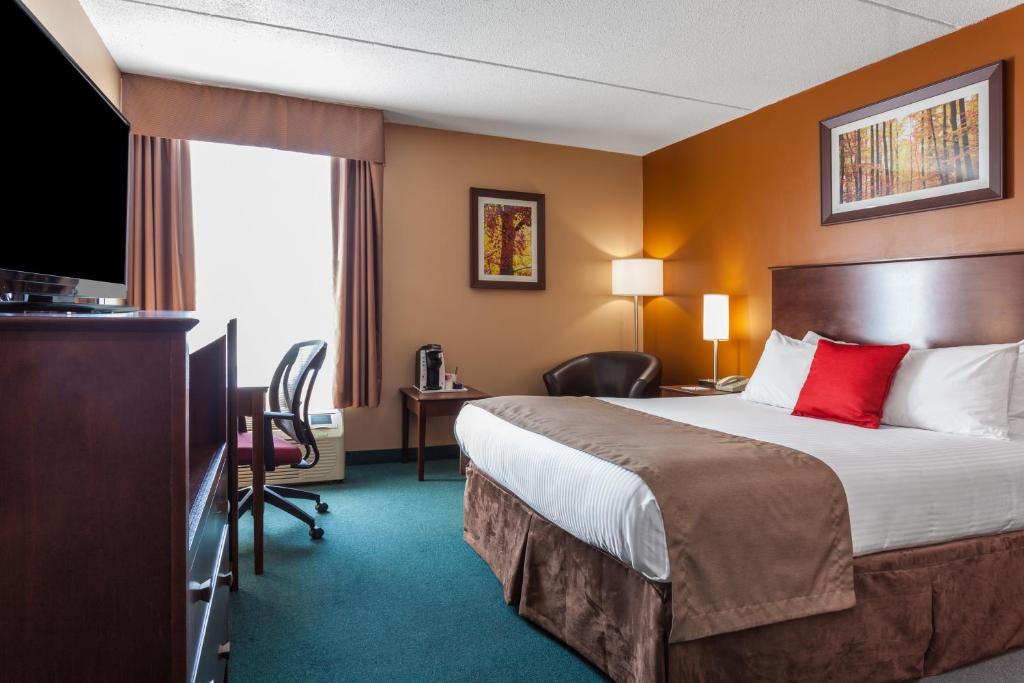 Ramada by Wyndham Timmins - Tap to explore photos