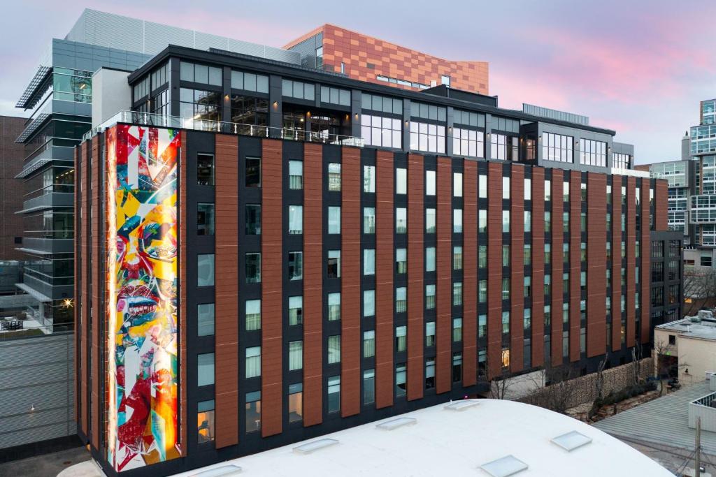 Moxy Madison Downtown image