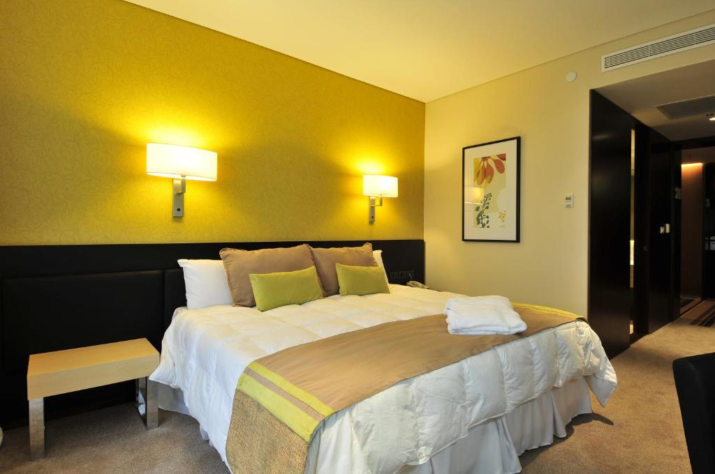Rivera Casino & Resort photo 1
