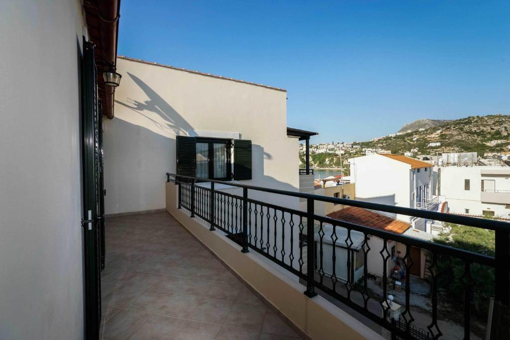 Thalami Apartment photo 2