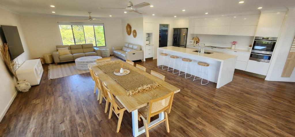 Starfish Beach House photo 1