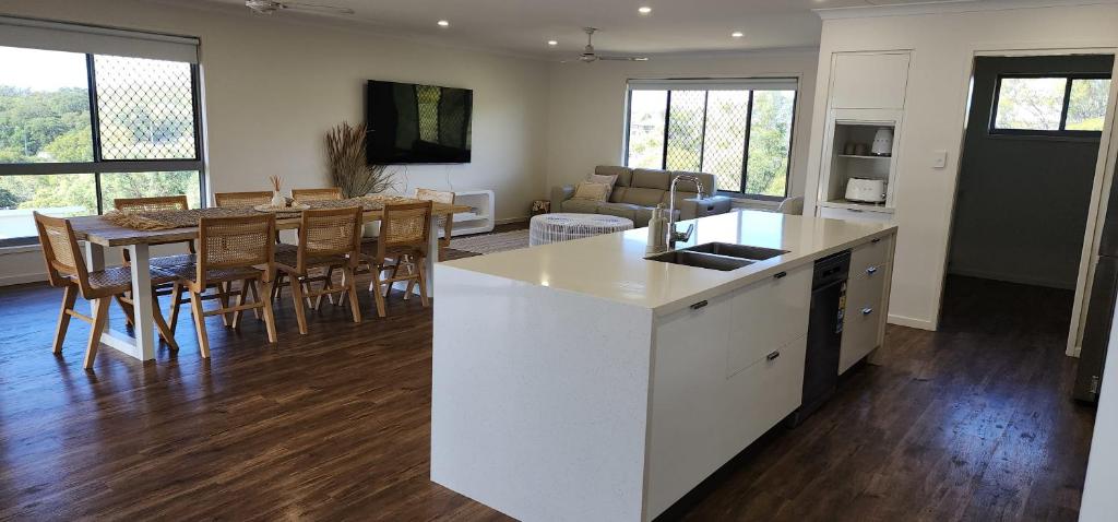 Starfish Beach House photo 3