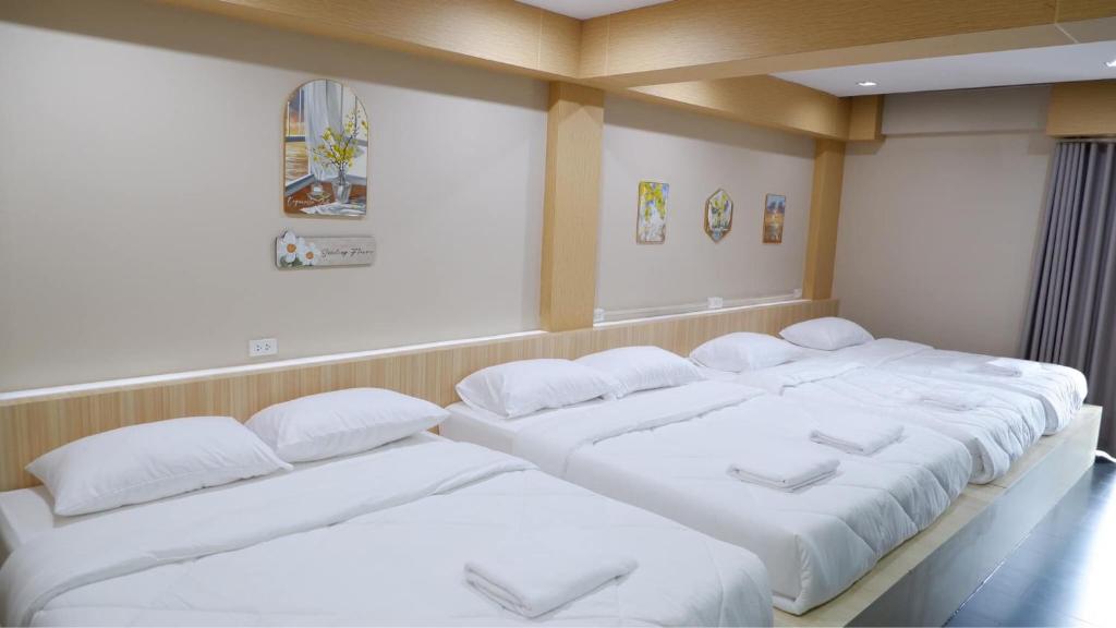 Shi-ro-i Poshtel Room Type - Deluxe Family Room