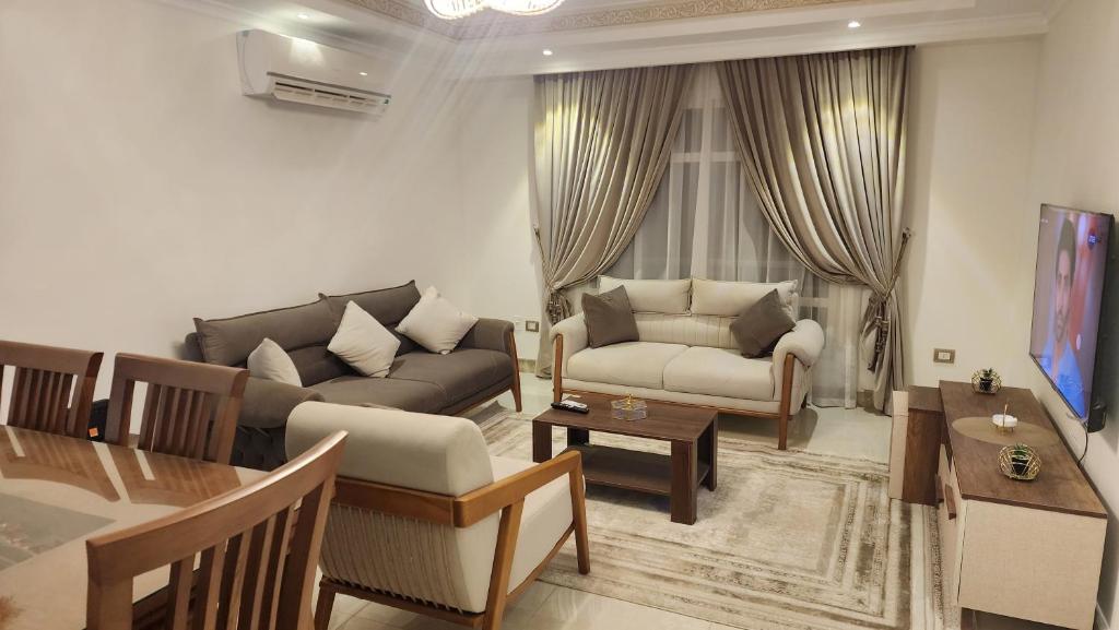 Madinaty apartment 1 شقة فندقية مفروشة سوبر لوكس في مدينتي - Tap to explore photos