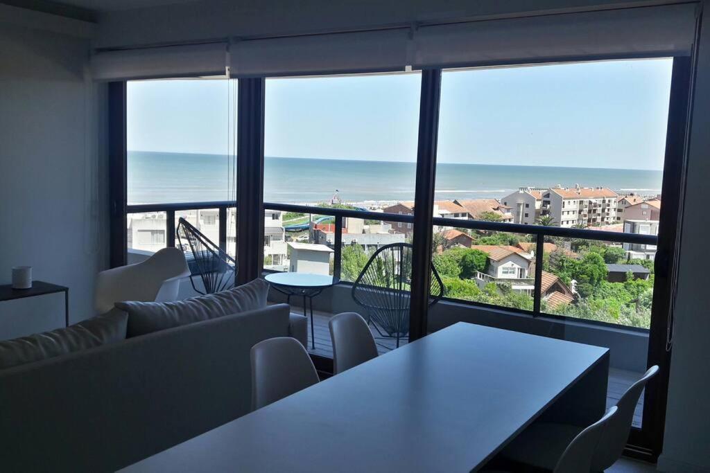 Dpto Premium Btwins Pinamar 7 piso vista al mar photo 4