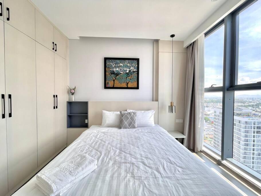 2101-2BR - Modern And Luxury Apt Ocean View Marina Suites