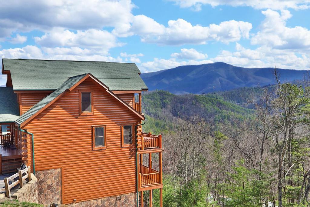 Ridgetop Theater Lodge image